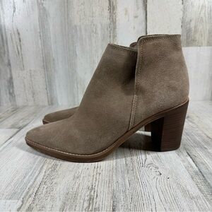 Dolce Vita Tan Ankle Boots